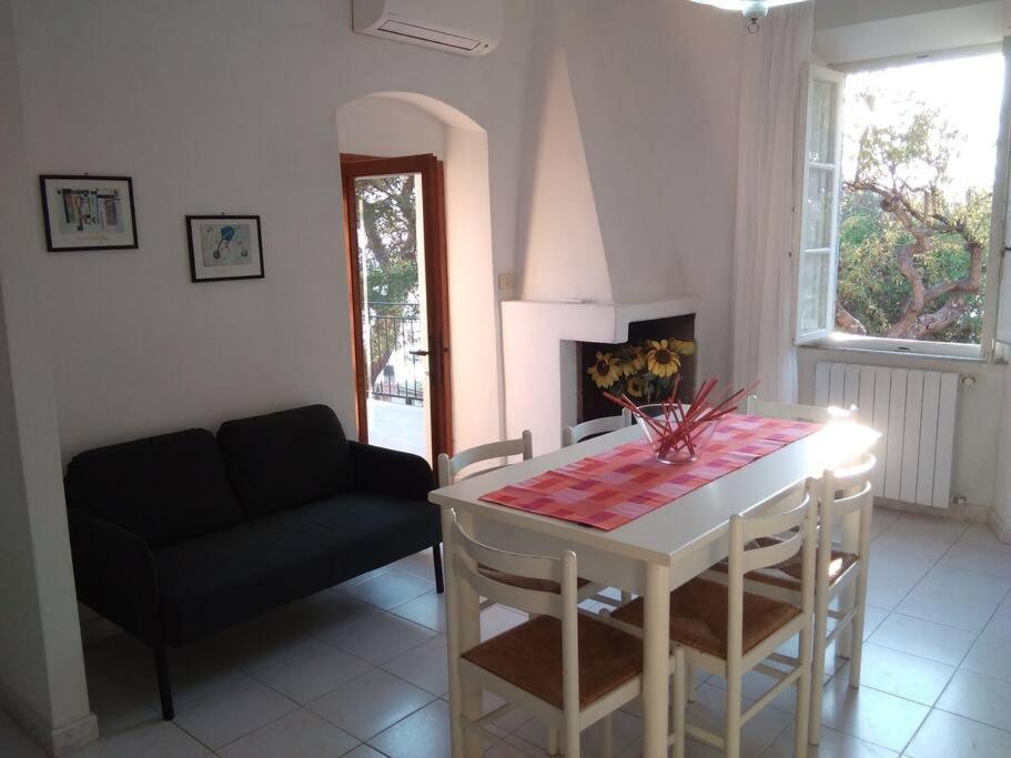 קאפוליברי La Casa Dei Nonni - Services Included - Servizi Inclusi מראה חיצוני תמונה